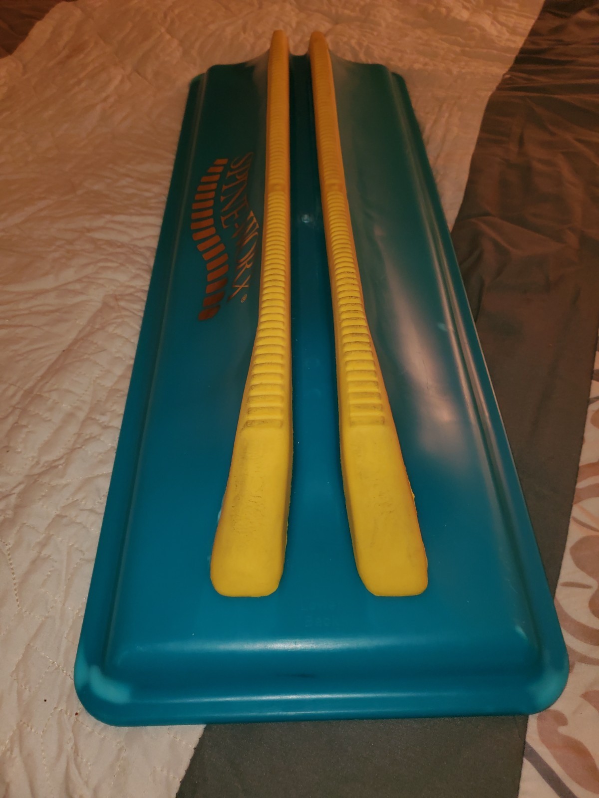 Spine-Worx Orthopedic Back Alignment Device Used Blue/Yellow