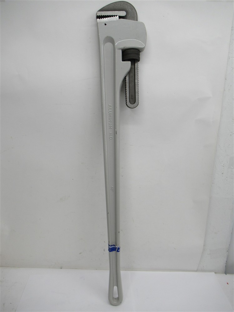 Stark 18847, 48" HD Aluminum Pipe Wrench, 6" Capacity