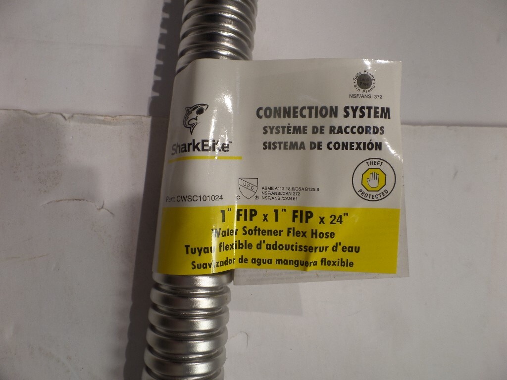 SHARKBITE CWSC101024 1"FIP X 1"FIP X 24" CORRUGATED SST WATER SOFTENER CONNECTOR