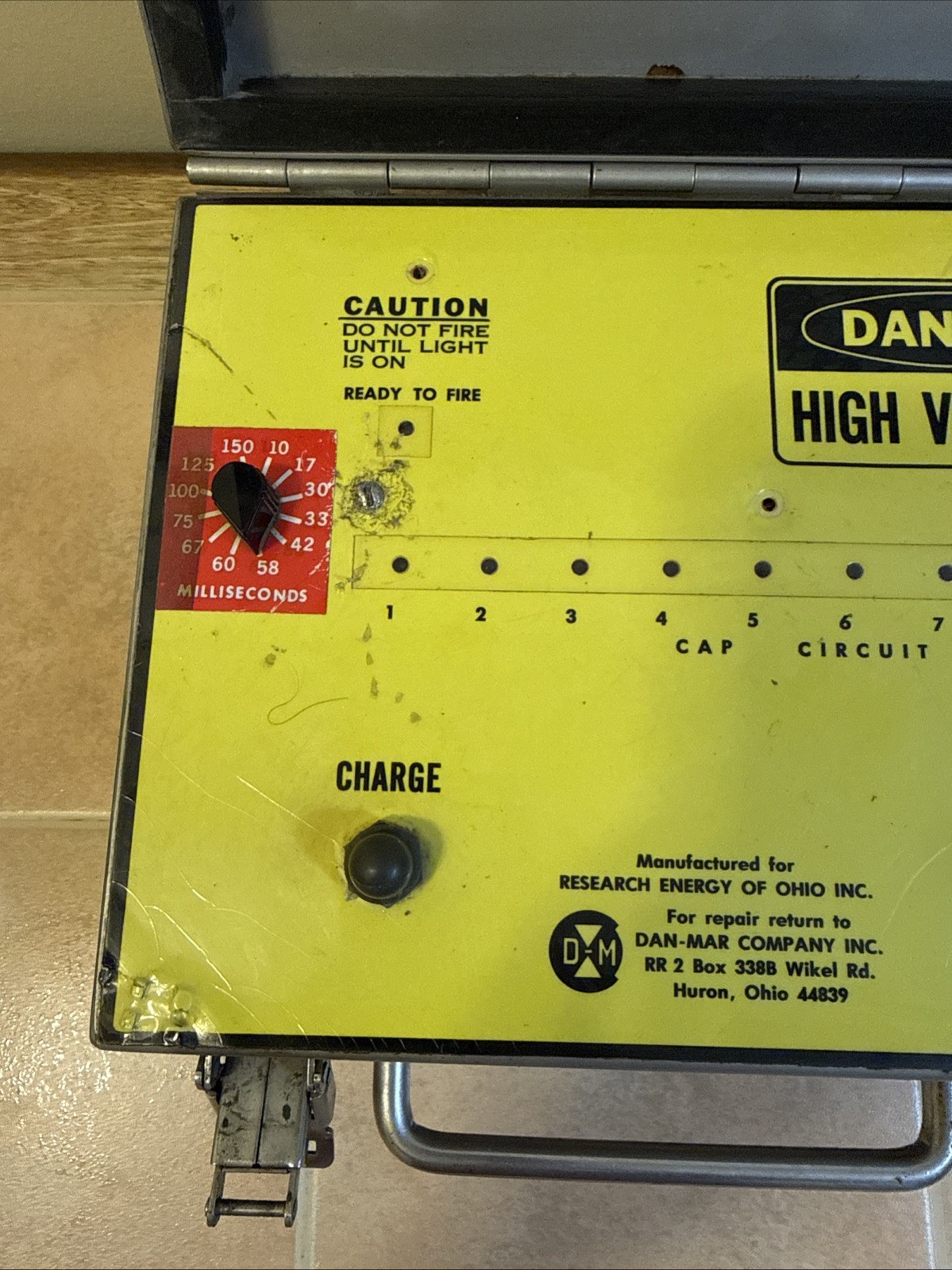 REO BM75- 10z Electric Blasting Machine