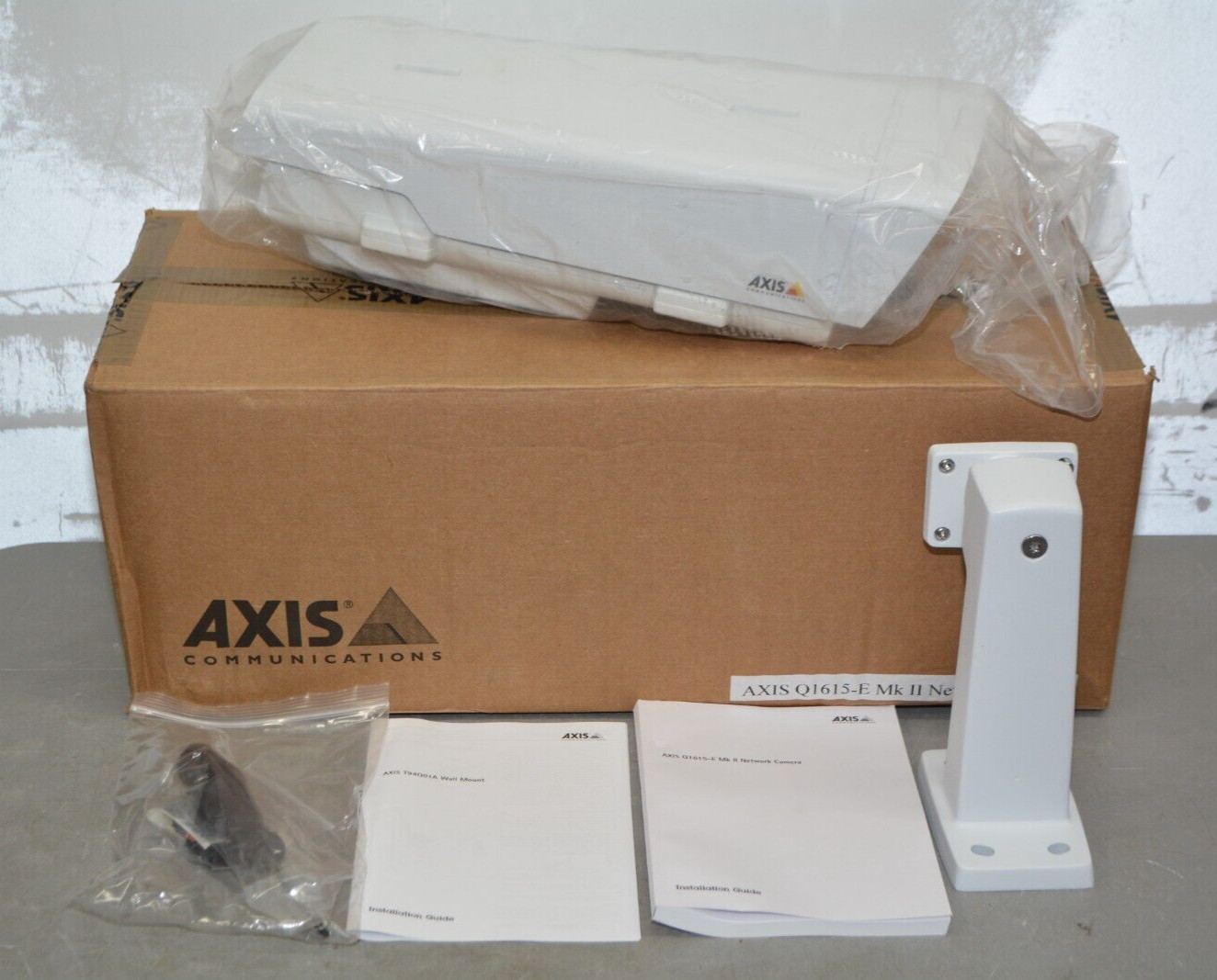^ Axis Communications Q1615-E Mk II 1080 Day Night Indoor/Outdoor Network Camera