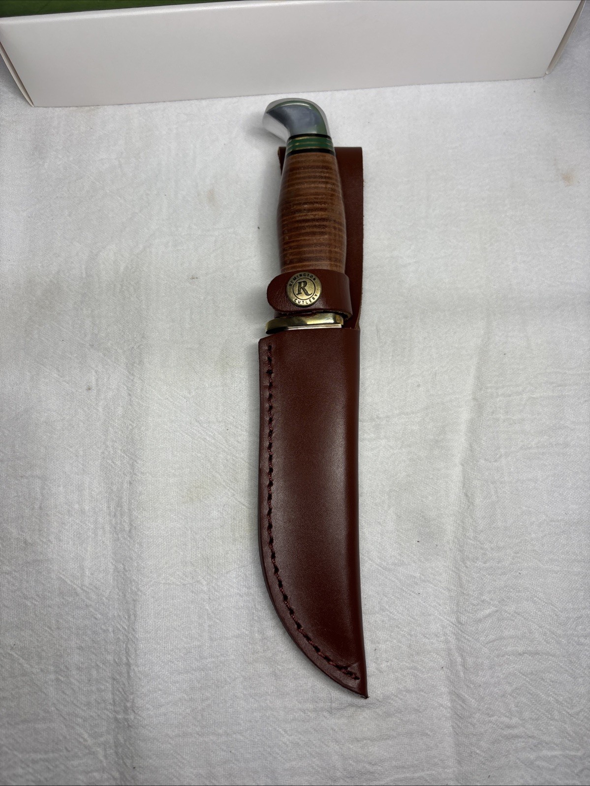 Remington Hunting Knife Fixed Blade Stacked Leather Handle Leather Sheath R15722
