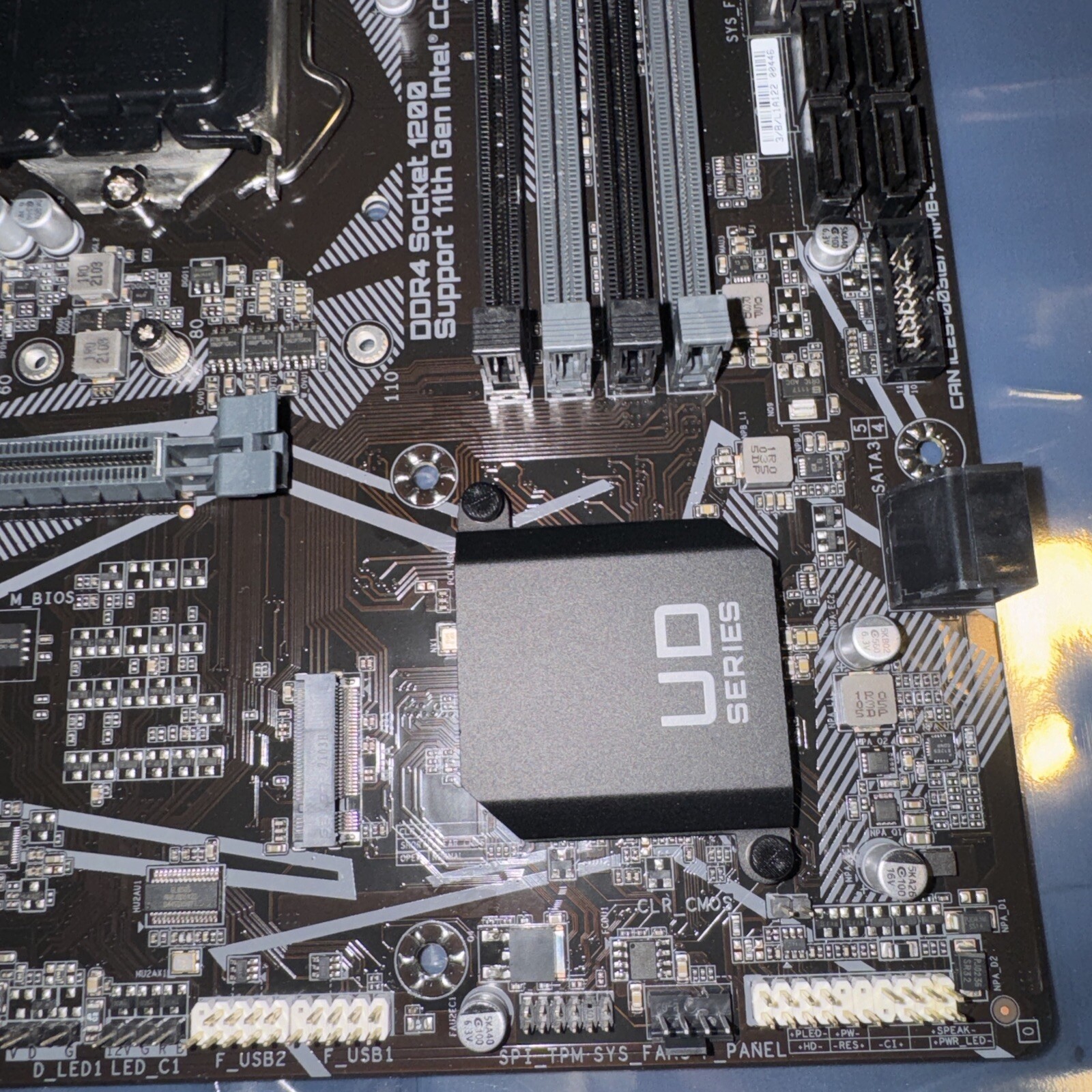 GIGABYTE B560M DS3H Motherboard LGA 1200 Intel 10th/11th Gen B560 Micro-ATX