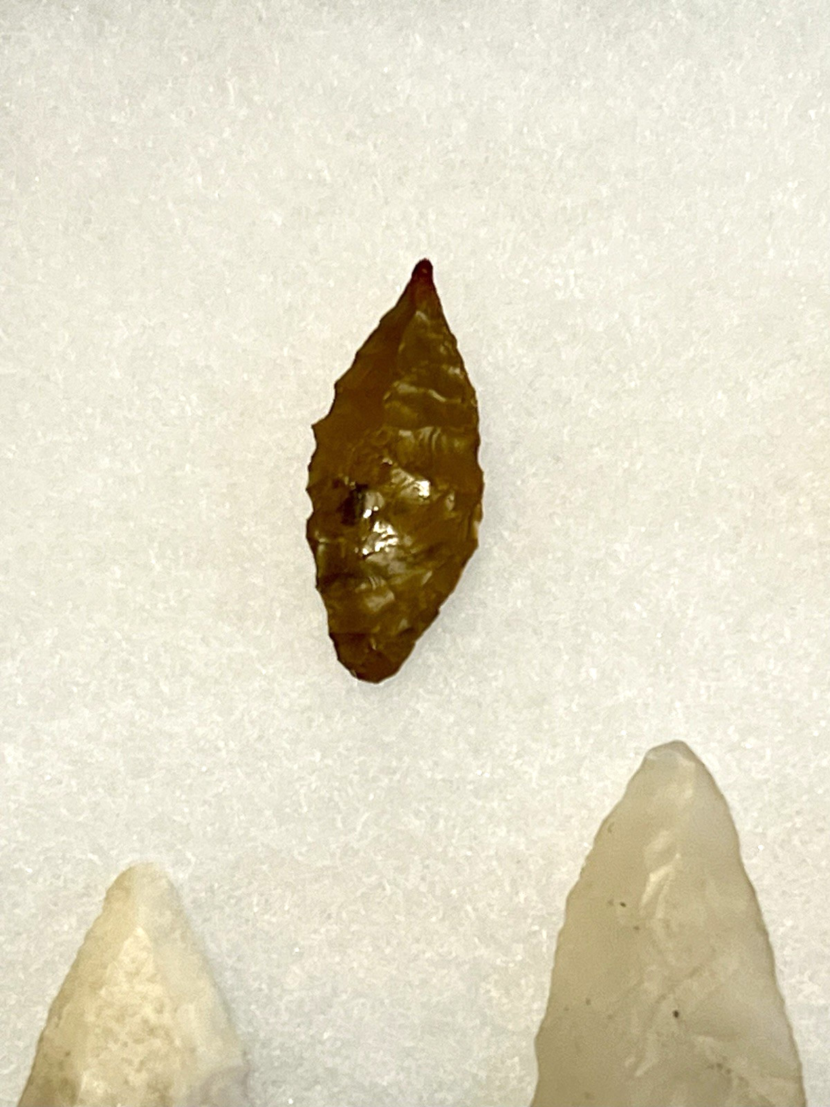 Antique Original Native American Indian Arrowheads; Ryker Glass Case; Qty 8 #A3