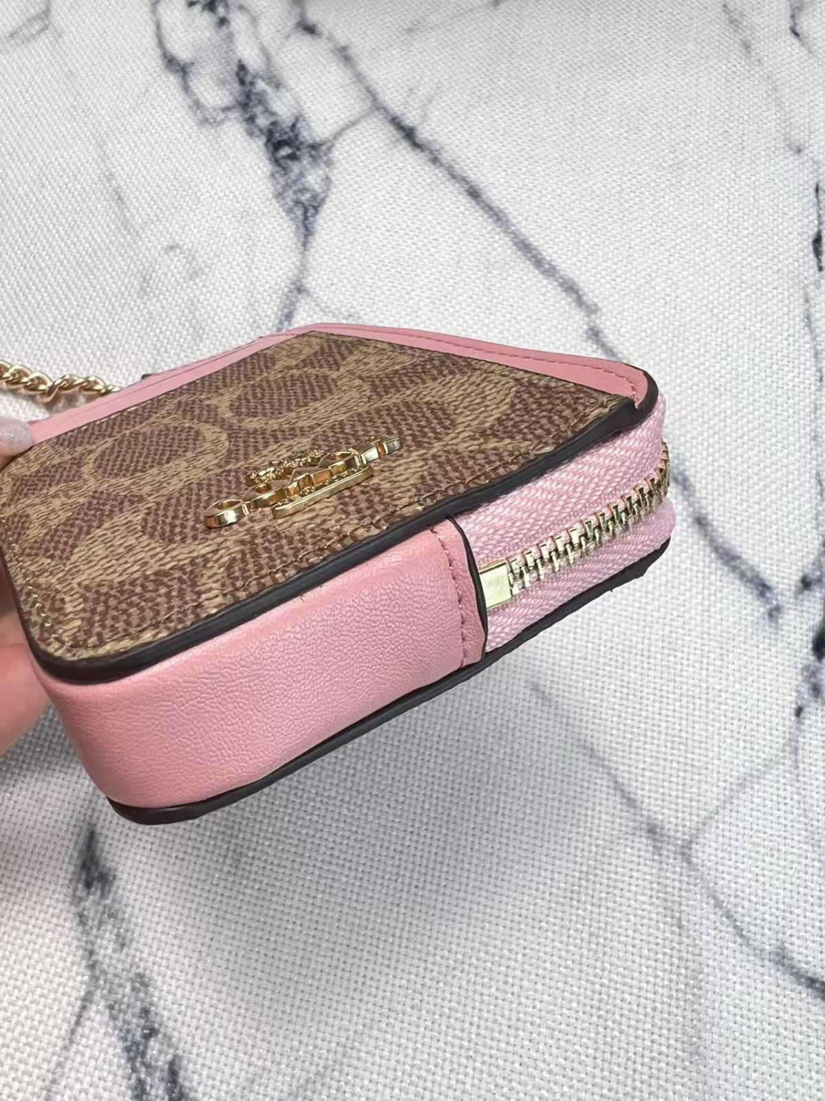 2026 NWT Coach Zip Card Case In Signature Canvas CW883 Tan/Dusty Pink