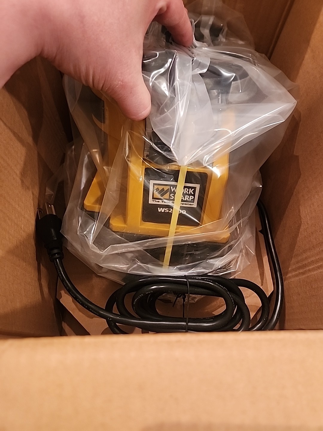 Work Sharp The Tool Sharpener WS2000, With Additional ACCESSORIES. NICE LOT