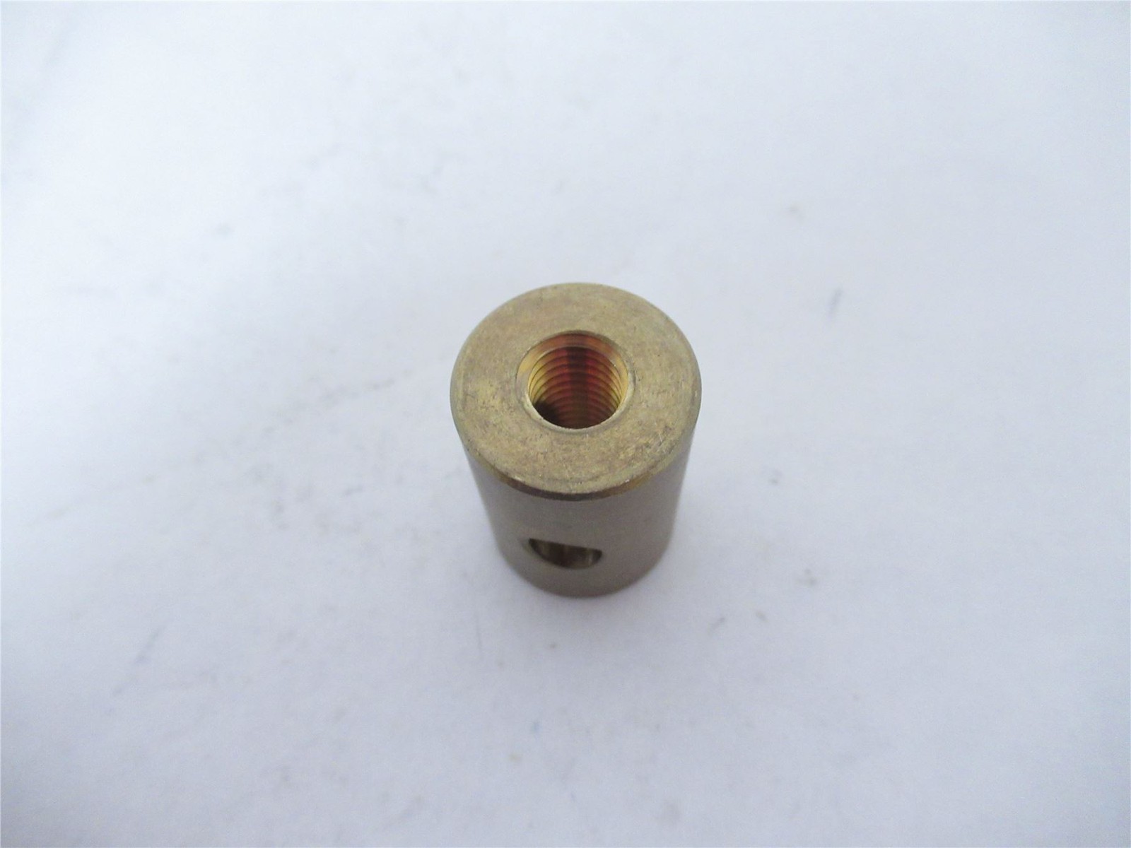 246550 New-No Box; Poly Clip 56625 Nut;TSA;M8 X 18 X 25MM L Brass
