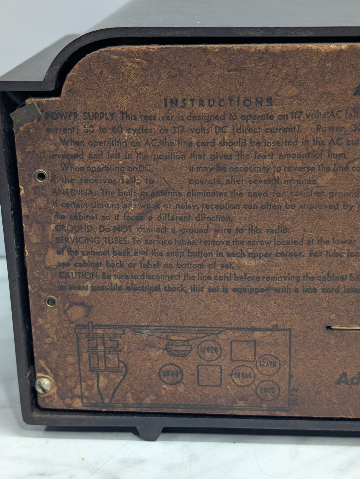 Vintage 1950's Admital MCM AM Radio Table Top 5G32N Model #