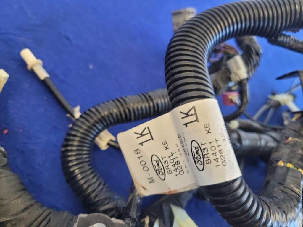 2011 Ford Mustang GT Info-GPS-TV Screen Front Dash Navigation Shaker 2807