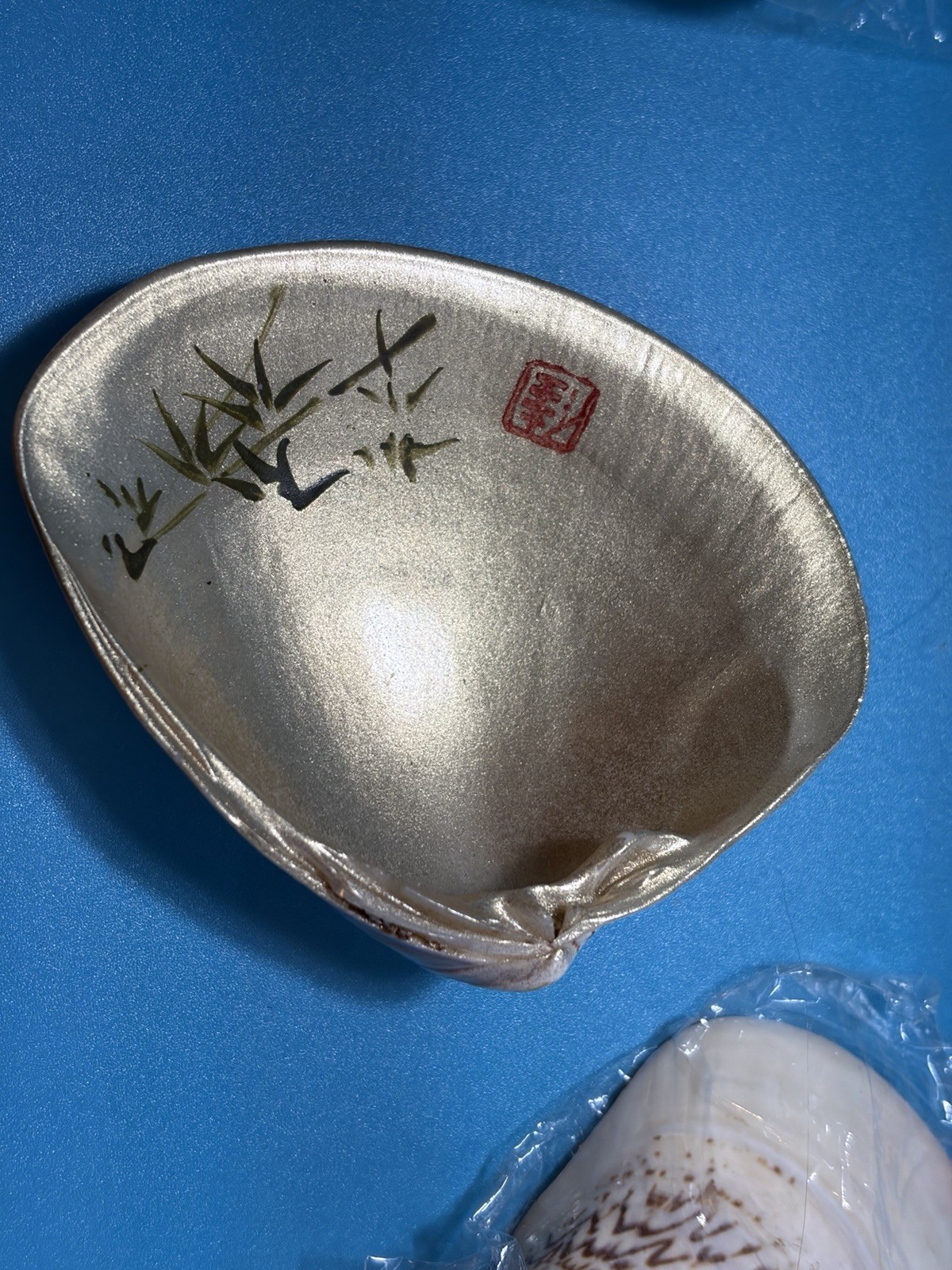 Meiji Period Real Natural Lacquered Seashells Lot Of 7