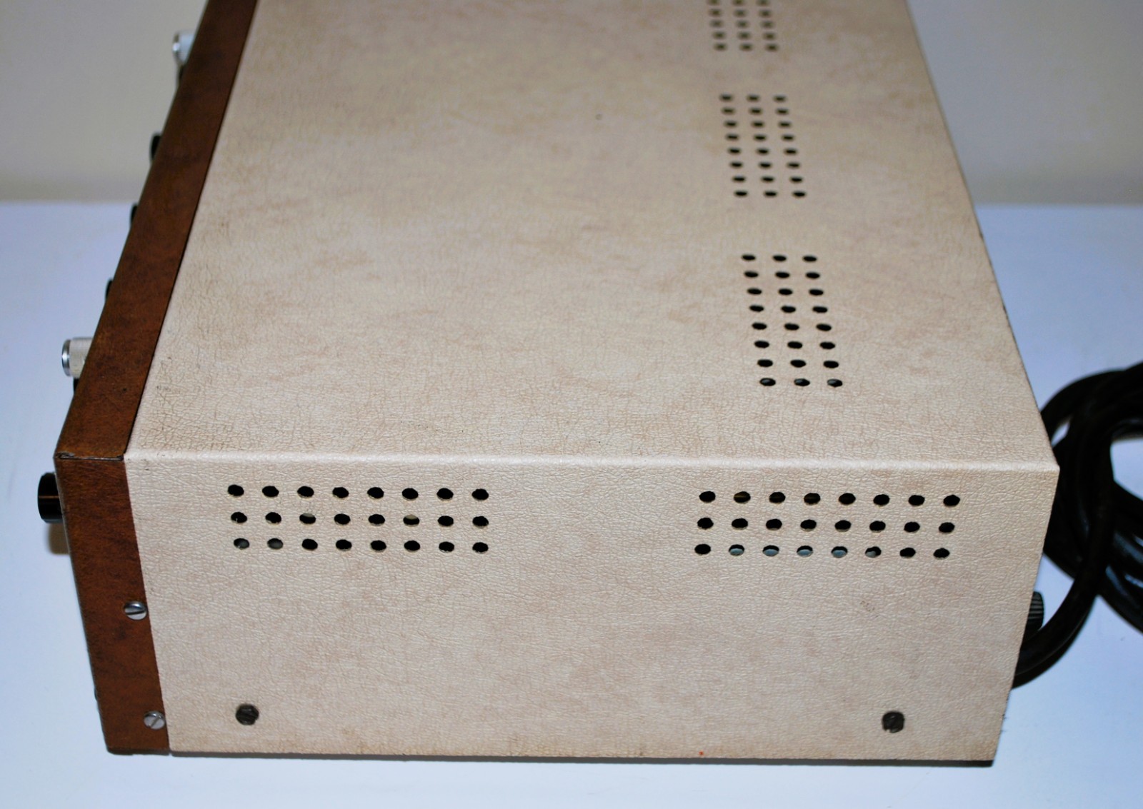 VINTAGE LAFAYETTE KT-600 STEREO MASTER CONTROL CENTER PREAMP TUBE PREAMPLIFIER