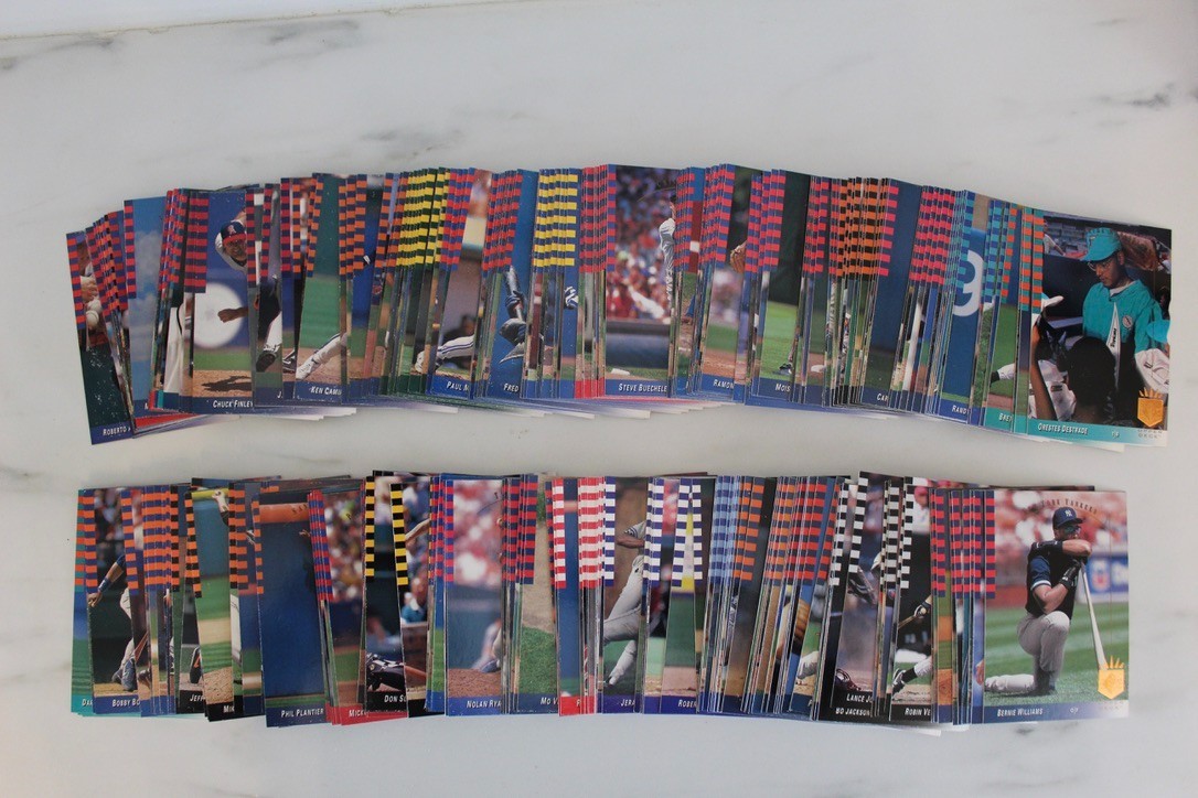 1993 UPPER DECK SP BASEBALL COMPLETE SET 1-290 DEREK JETER ROOKIE RC PSA 8