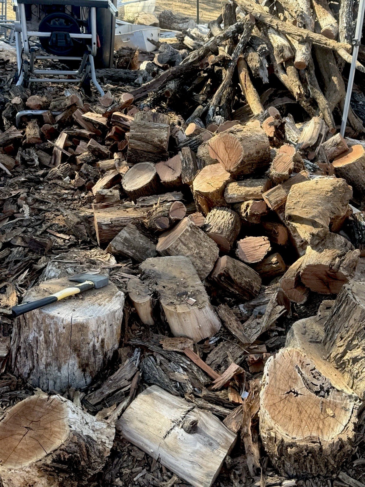 BBQ Mesquite Wood Chunks-Raw Smoking Wood for Grilling Or Smoking. About 28 Lbs