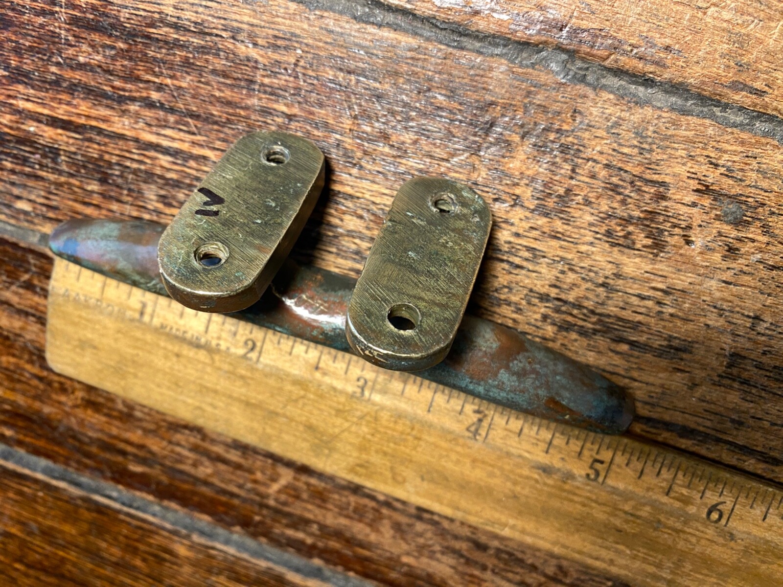 VINTAGE (ONE ONLY) CAST SOLID BRONZE, 5" CLEAT, DOOR HANDLE, PATINA!