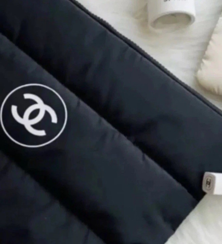 Black Chanel Beauty Pouch VIP Cosmetic Makeup Case Organizer Bag New