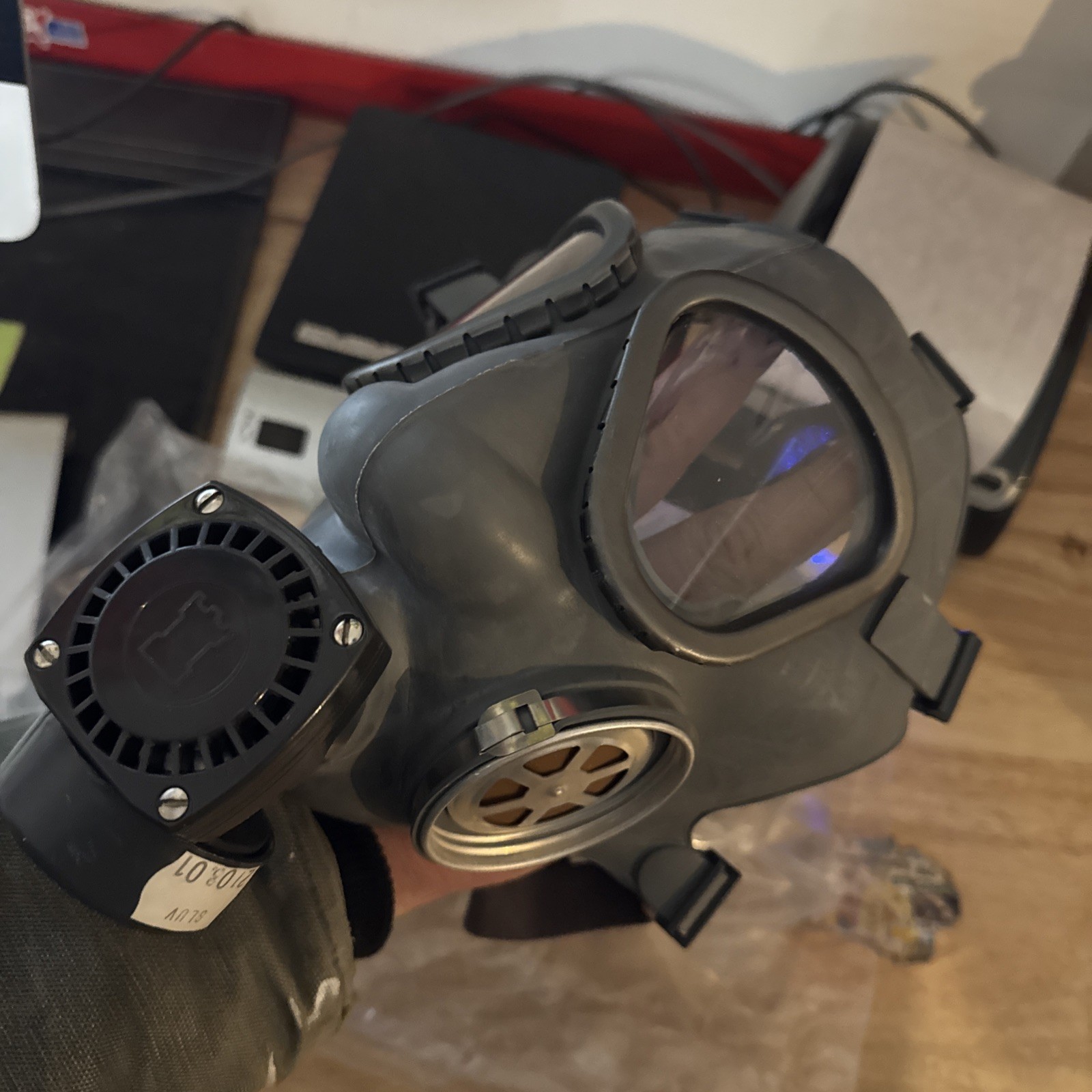 Finland Gas Mask New/Old Stock Clear Insert NATO 40mm Filter NBC Nuke Army Surpl