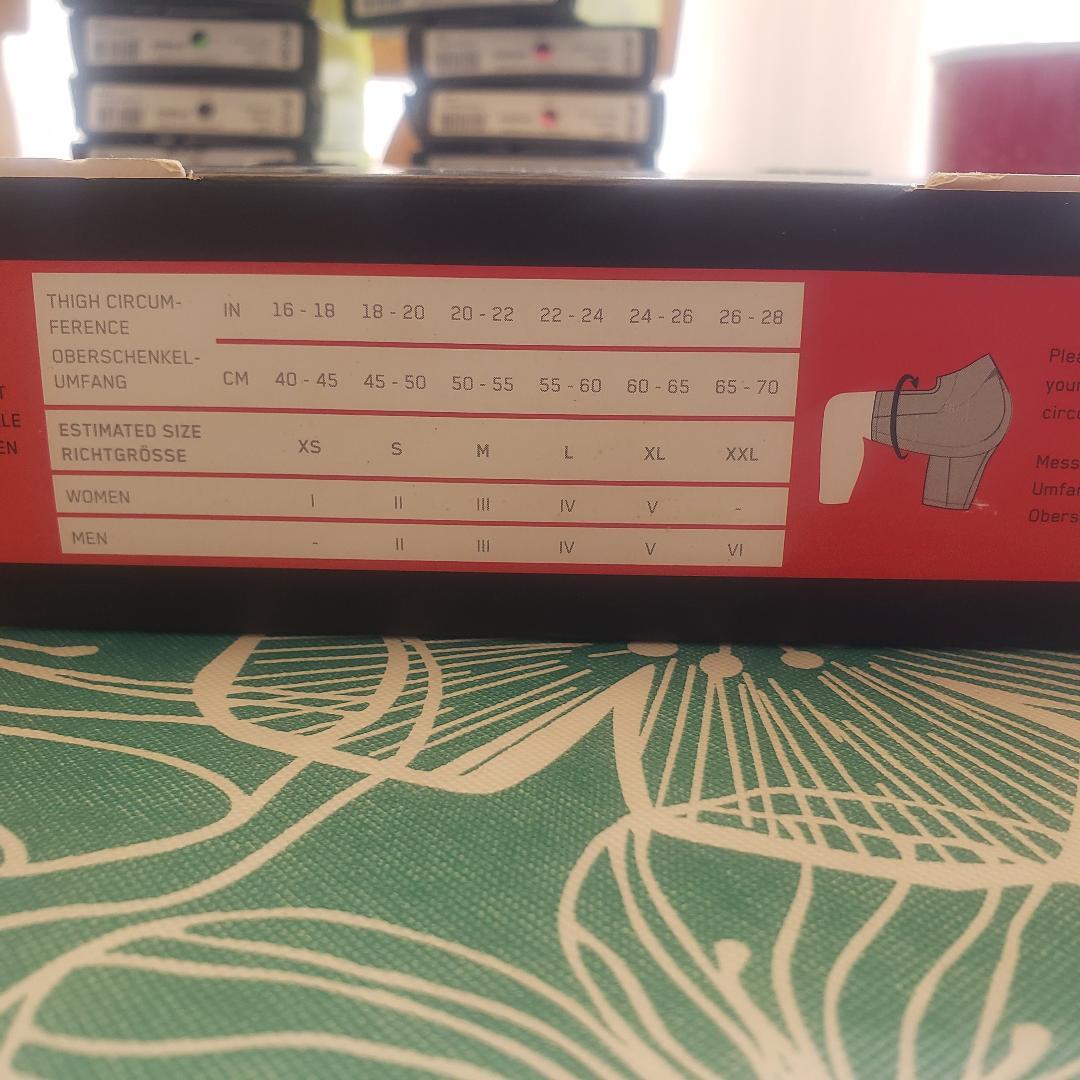 CEP Active+ Base Shorts Women's Black Size III 3 Medium Sportswear