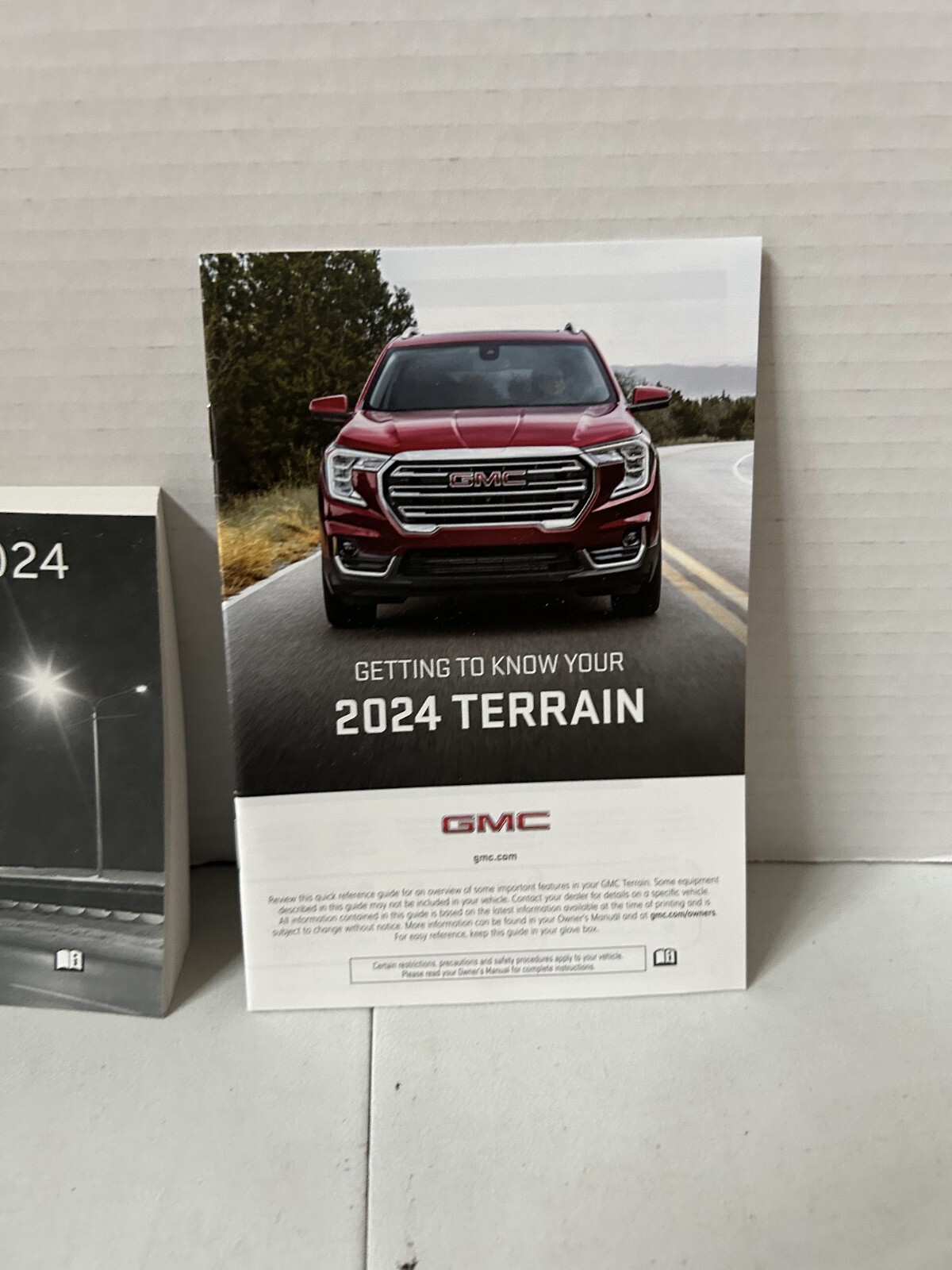 2024 GMC TERRAIN / TERRAIN DENALI Owners Manual OEM FREE SHIPPING
