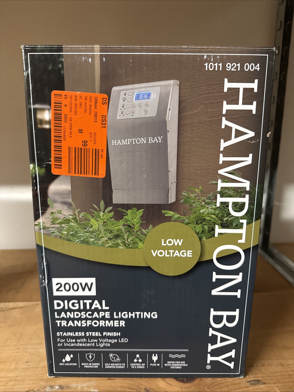 Hampton Bay Low Voltage 200W Digital Landscape Lighting Transformer 1011921004