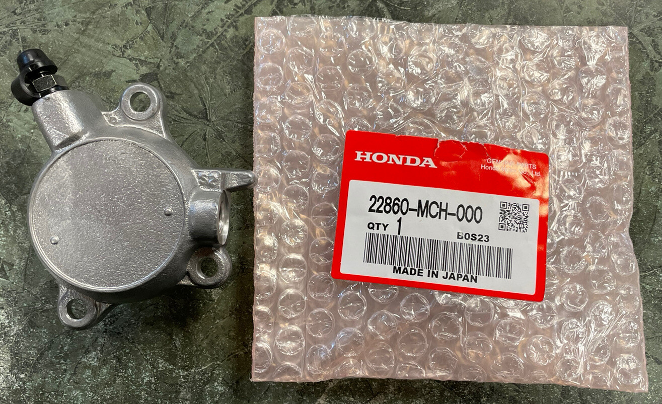 2002-2008 Honda VTX1800 Clutch Slave Cylinder Assembly OEM 22860-MCH-000