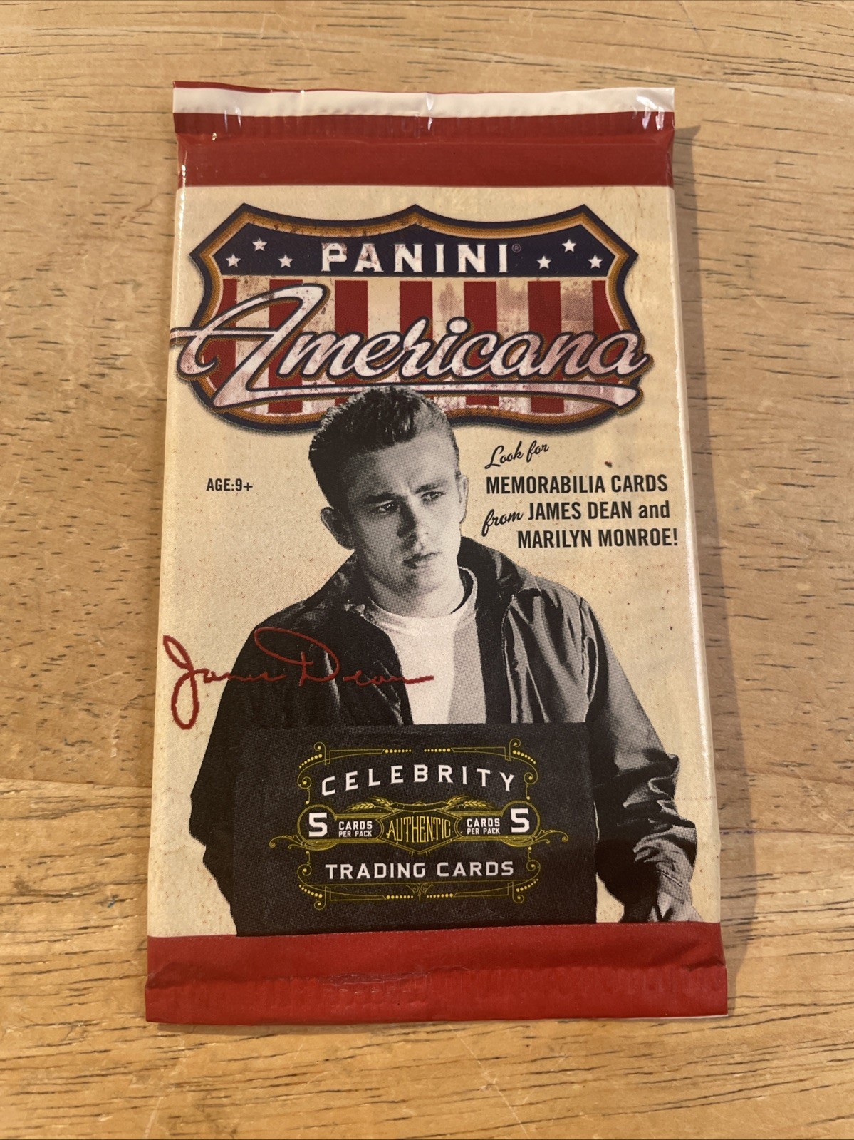 10 Panini Americana Celebrity 2011 Trading Card Sealed Packs - Autographs?