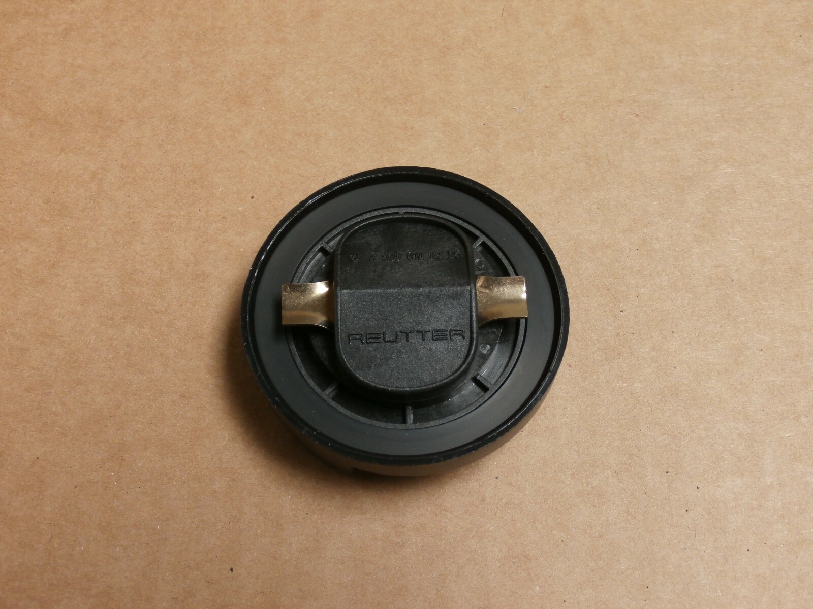 Mercedes-Benz C CL CLK E S G GL GLC GLE GLK Class Genuine Oil Filler Cap NEW