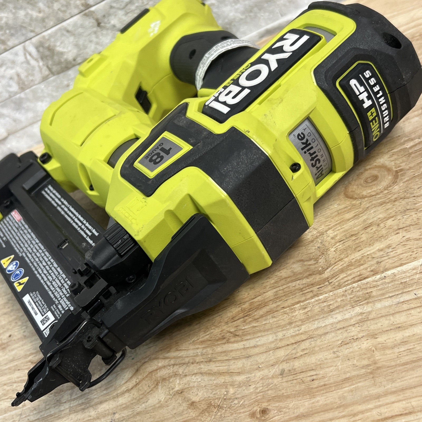 Ryobi One+ HP 18v Brushless Brad Nailer Tool Only (P322) - FOR PARTS OR REPAIR