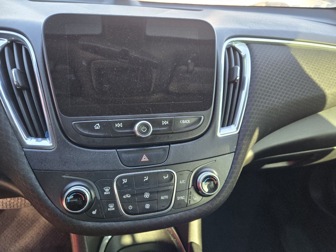 2019-2024 Chevy Malibu Front Dash Mounted Display