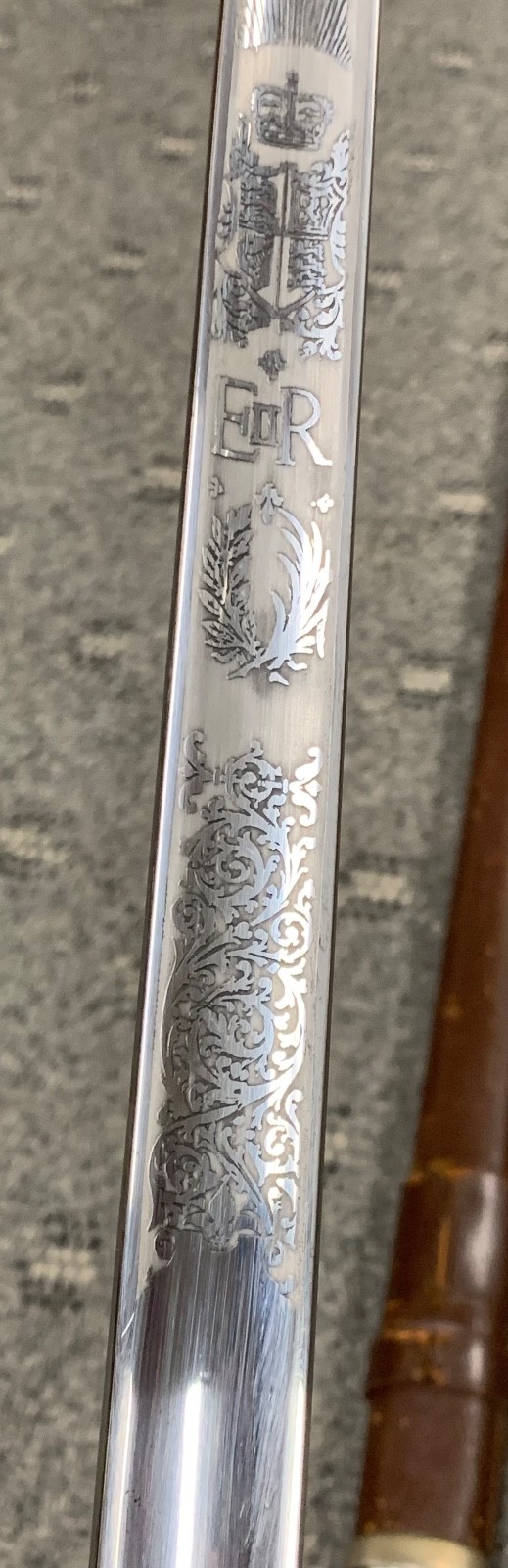 WILKINSON COLDSTREAM GUARDS SWORD & SCABBARD APPOINTMENT QUEEN ELIZABETH II