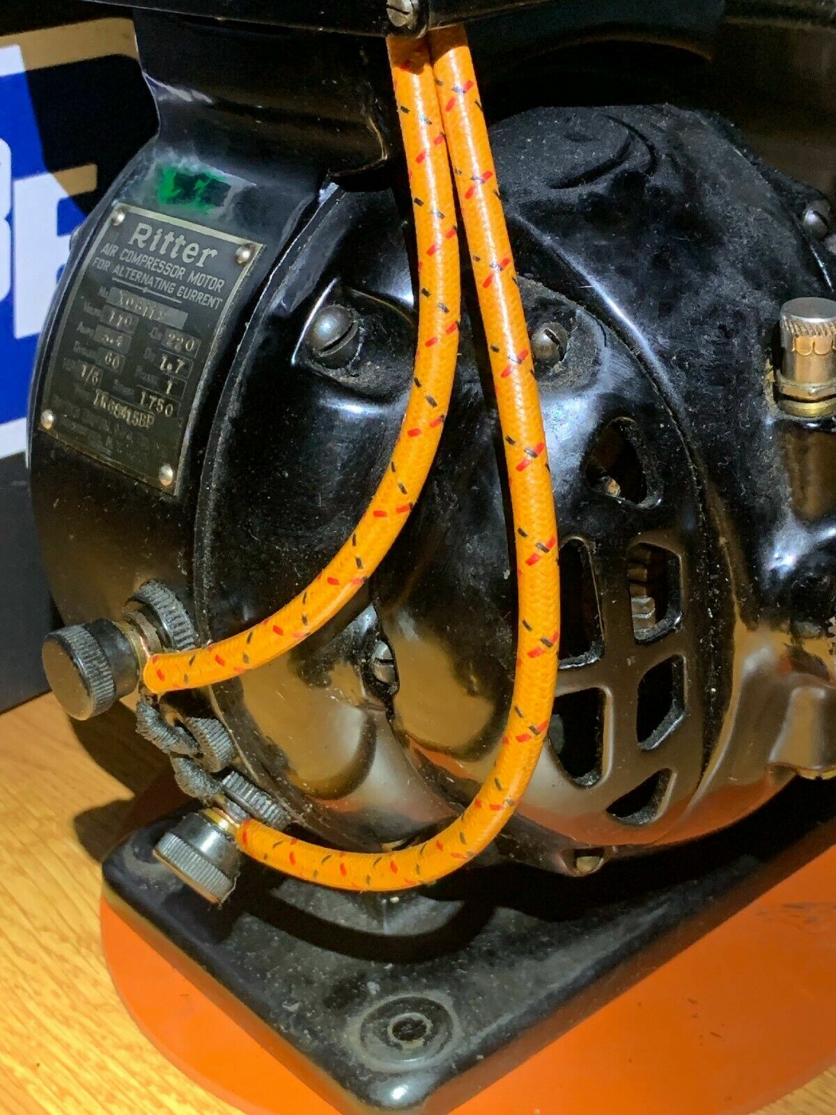 7mm COPPER CORE BRAIDED CLOTH Orange with Black Red tracers SPARK PLUG WIRE foot