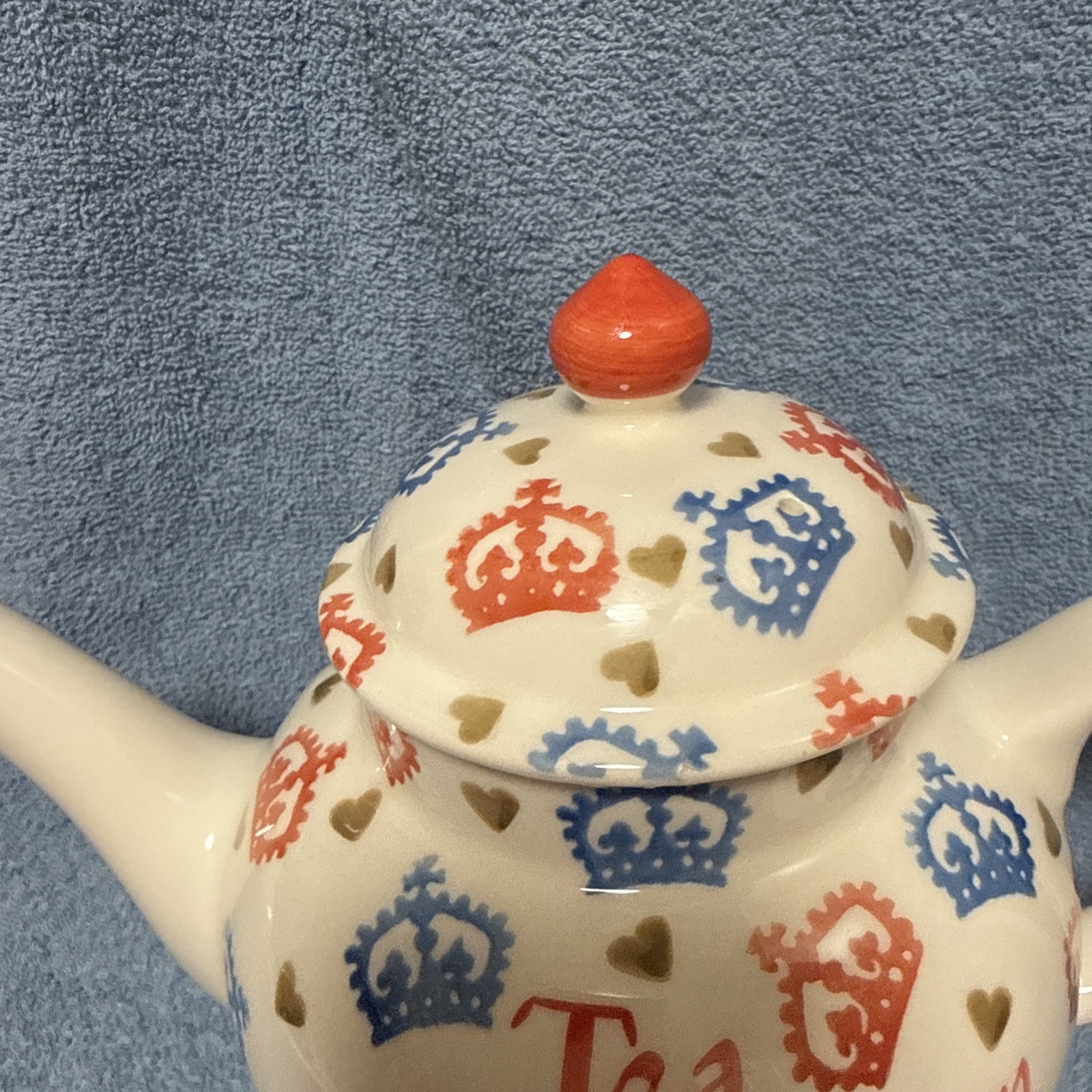 Emma Bridgewater Platinum Jubilee Tea with the Queen June 4 2022 Crown Hearts