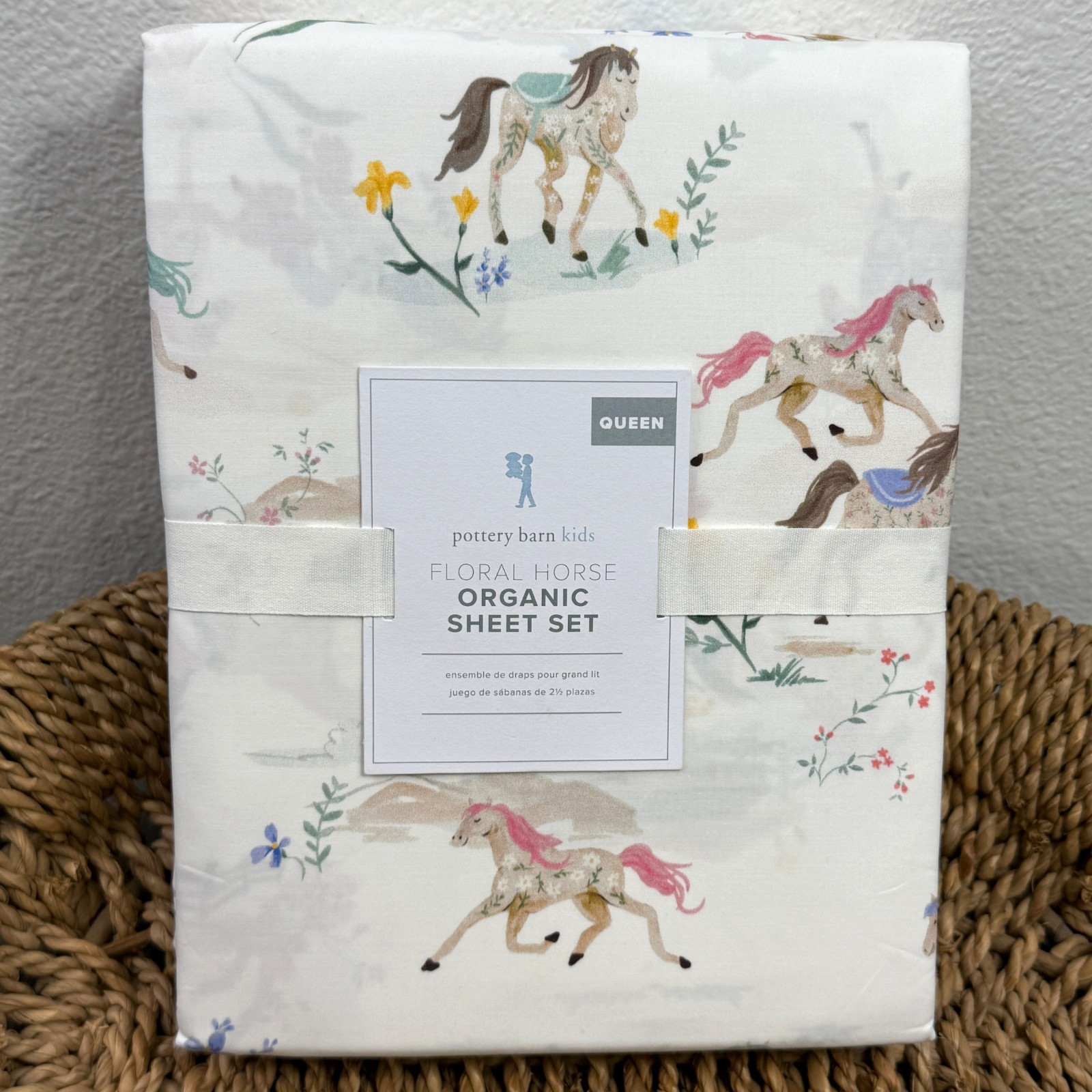 POTTERY BARN KIDS FLORAL HORSE ORGANIC COTTON SHEET SET, QUEEN ~ MULTI