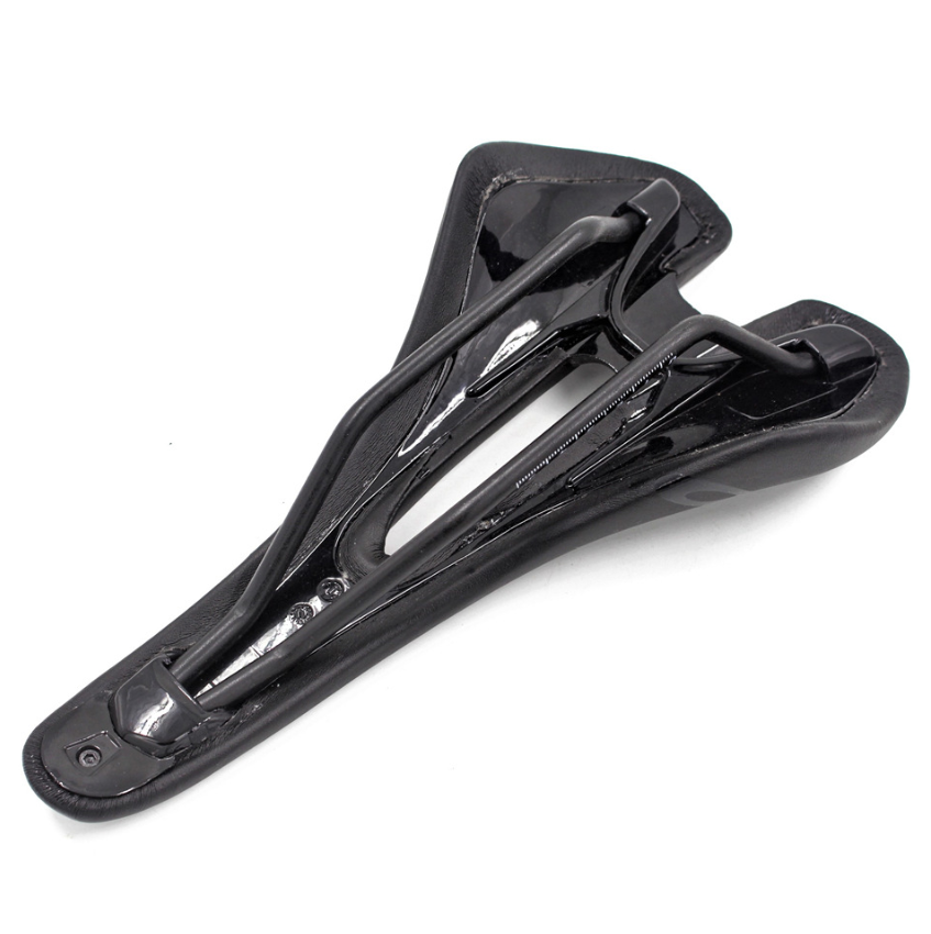 Easton EC90 Road Saddle - 221 grams - 138mm Wide by 270mm long - BRAND NEW!!