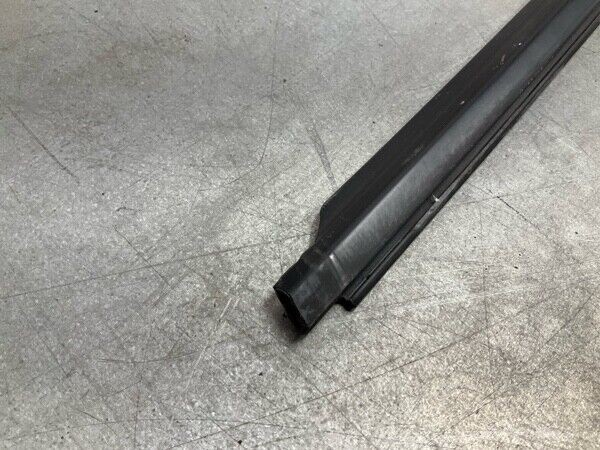 03-07 Infiniti G35 Coupe Driver Door Window Felt Weatherstrip OEM 14Bkyf2