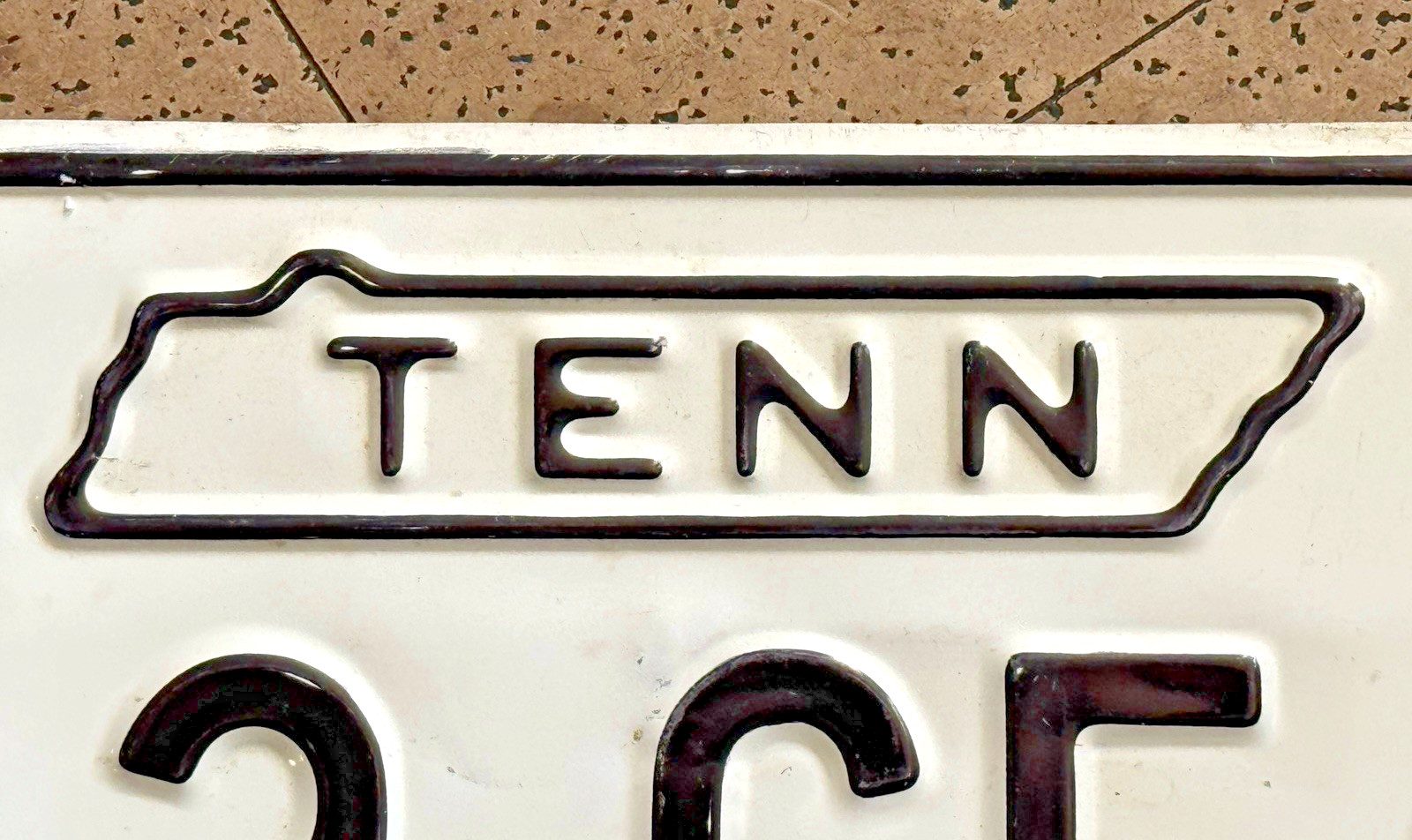 1963/1962 TENNESSEE license plate — GREENE CO — ORIGINAL vintage antique car tag