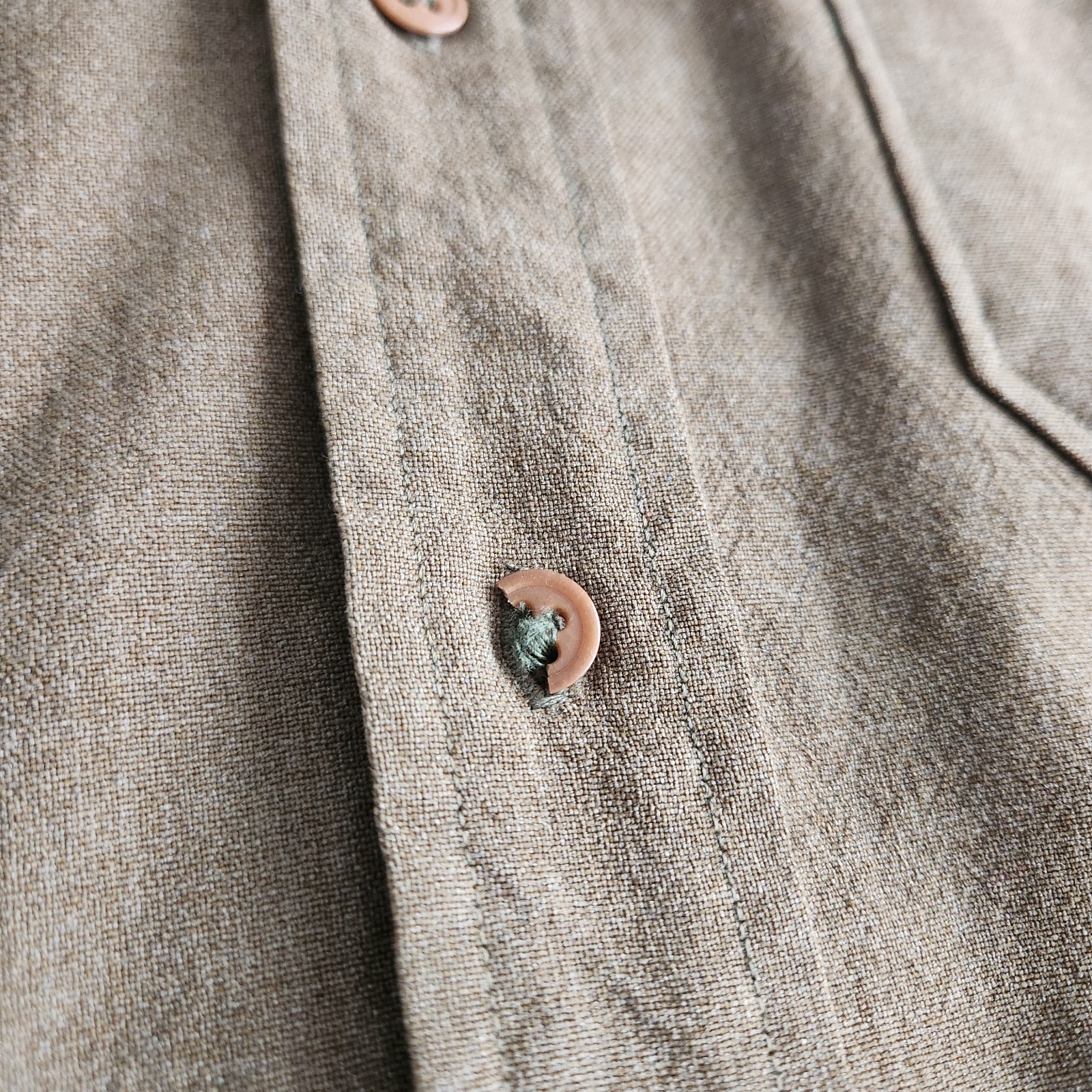 True Vintage WWII 1940’s U.S. Army Wool Officers Shirt Mens Large w/ Patch