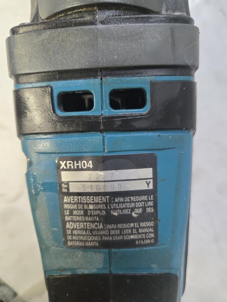 MAKITA XRH04 (G69006202)