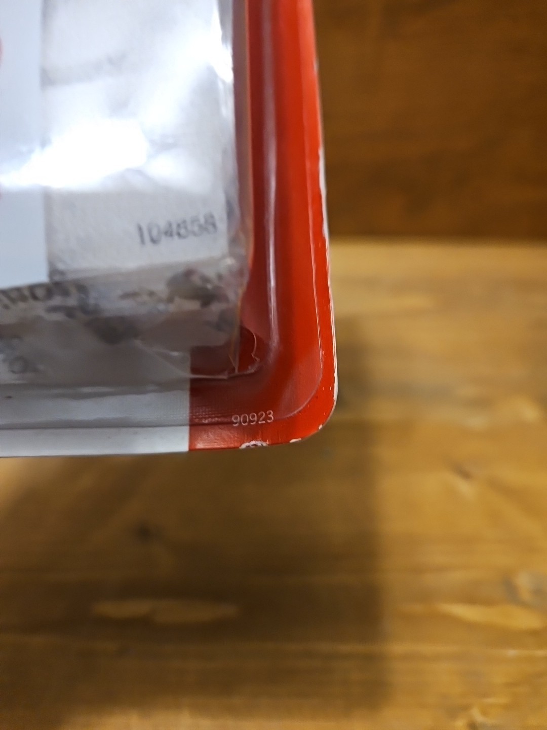 VELCRO(R) Brand STICKY BACK Squares 7/8" 32 Pack White - New Sealed - N1