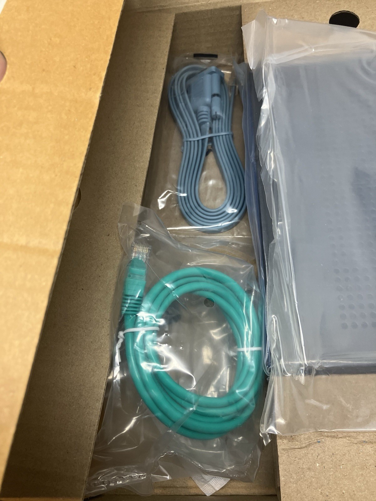 New Sangoma Vega 60G (4-Port FXO/4-Port FX) Analog IP Telephony Gateway