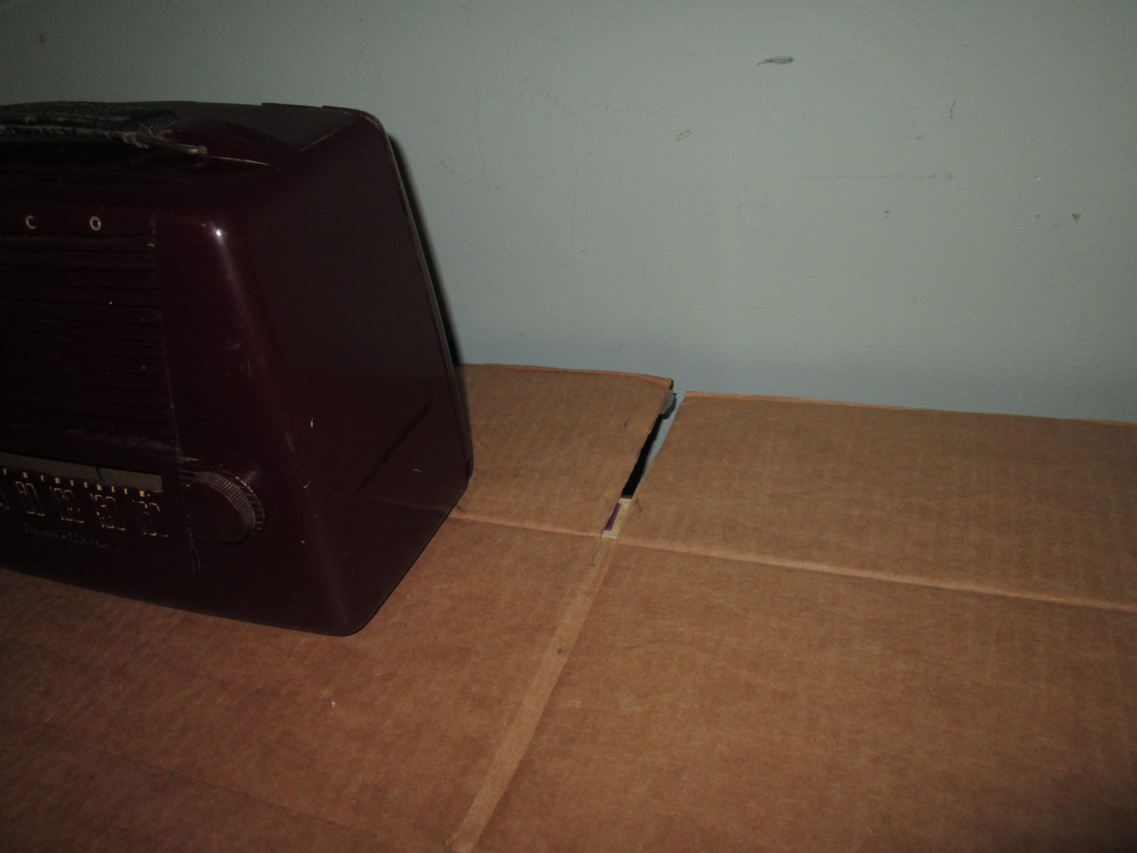 Philco Transitone 49-602 Vintage AM 5 Tube Radio Burgandy Brown