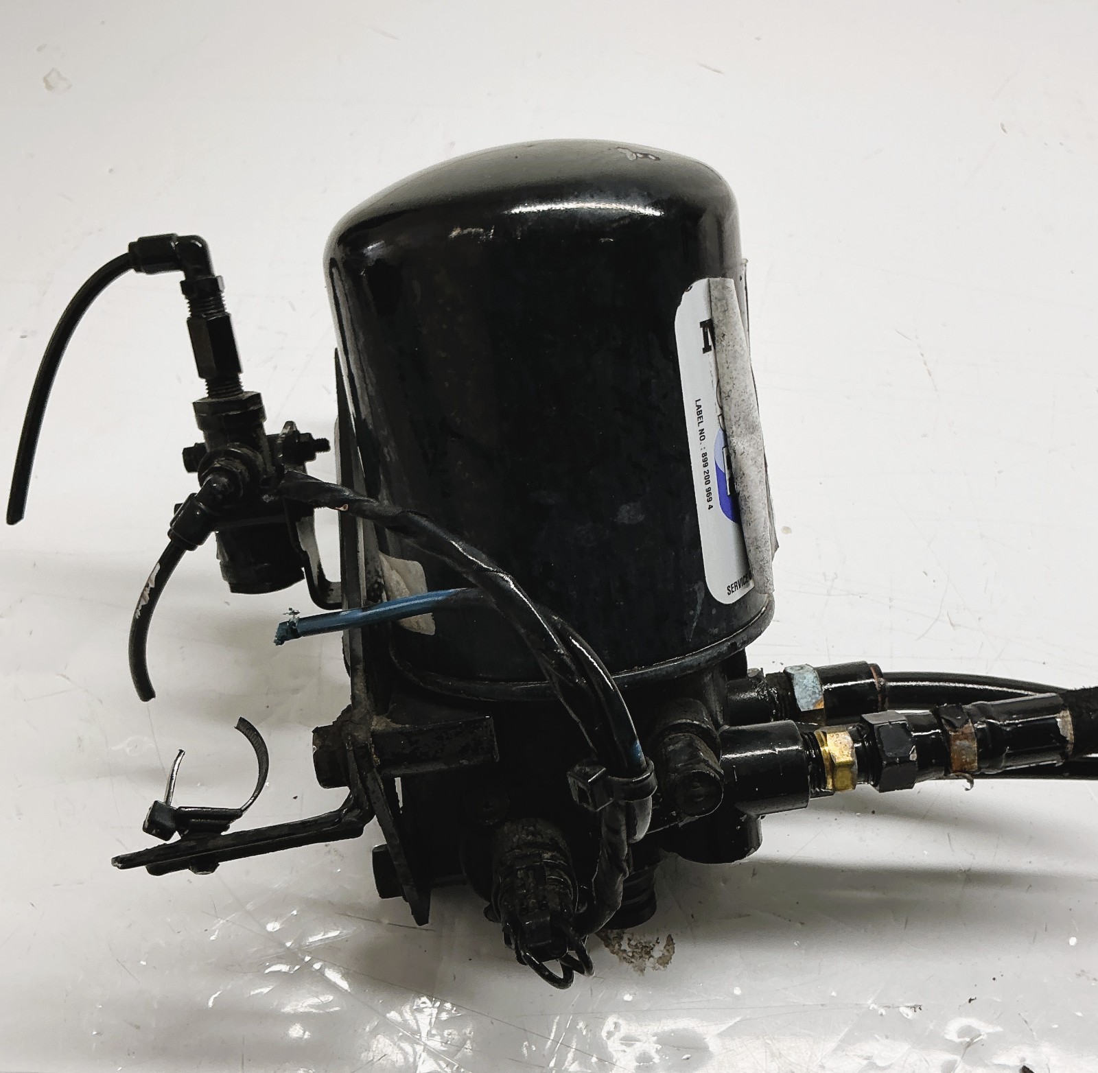 WABCO System Saver 1200 Plus Air Dryer Assembly for Volvo VNL / Mack