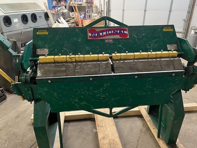NATIONAL Box & Pan Brake - Model U4812