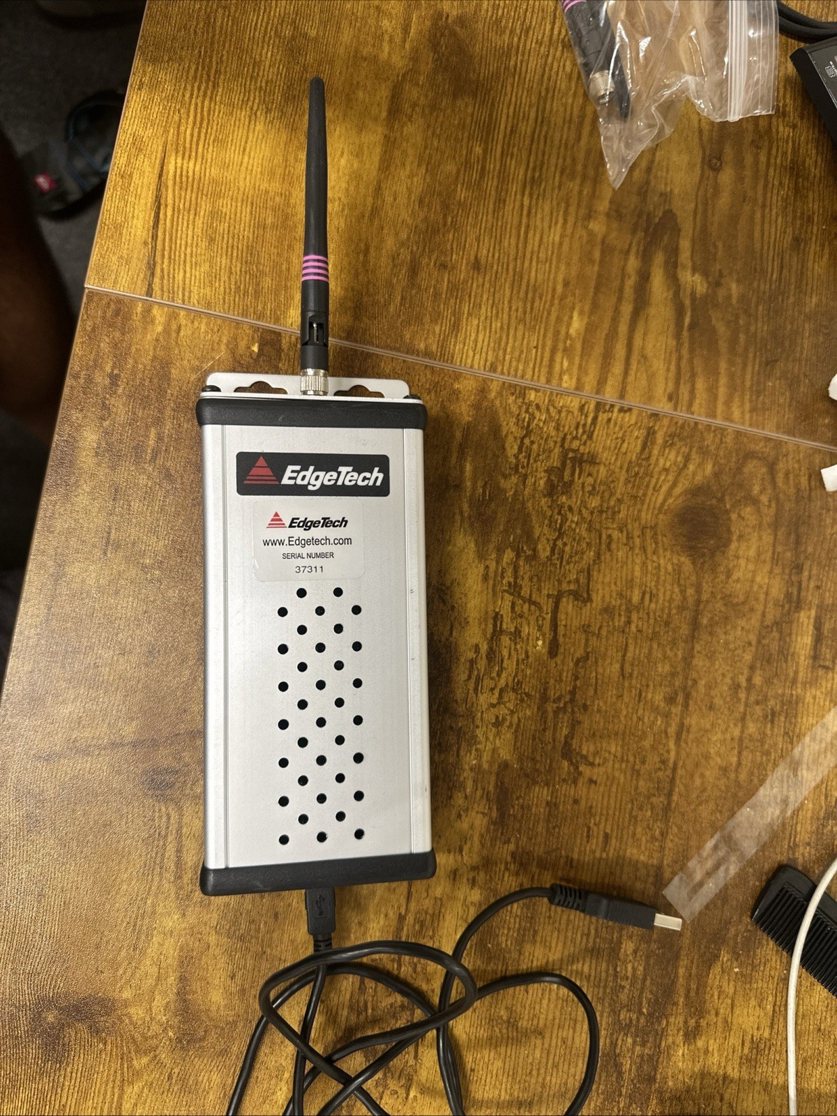 EDGETECH MODEL: 200T Dew Point Hydrometers There’s 7, Please See Pictures Thanks