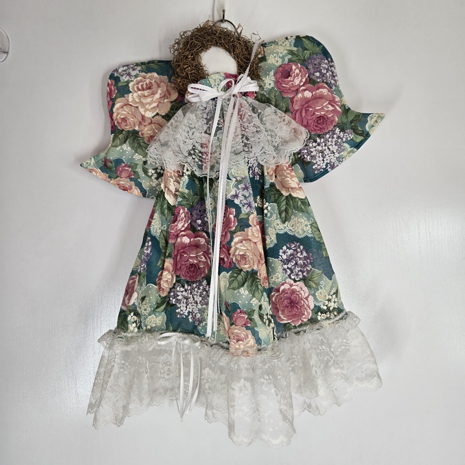 Vtg Hand Made Hanging Holy Angels Fabric Angel Floral Lace Fabric Christmas