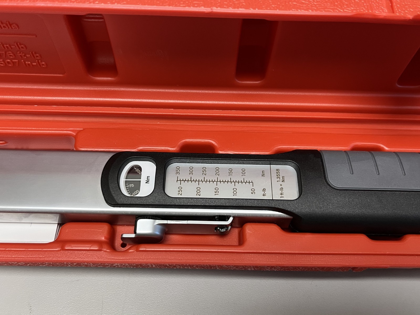 Tekton 1/2 Inch Drive 72-Tooth Split Beam Torque Wrench (70-350 Nm) - TRQ62231