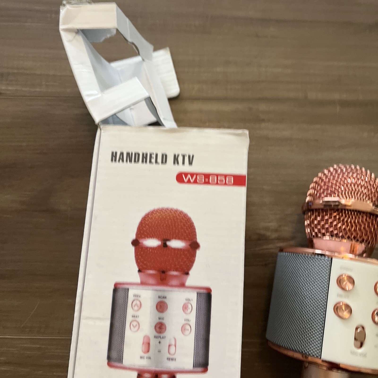 Rose Gold Karaoke Microphone Wireless And Bluetooth