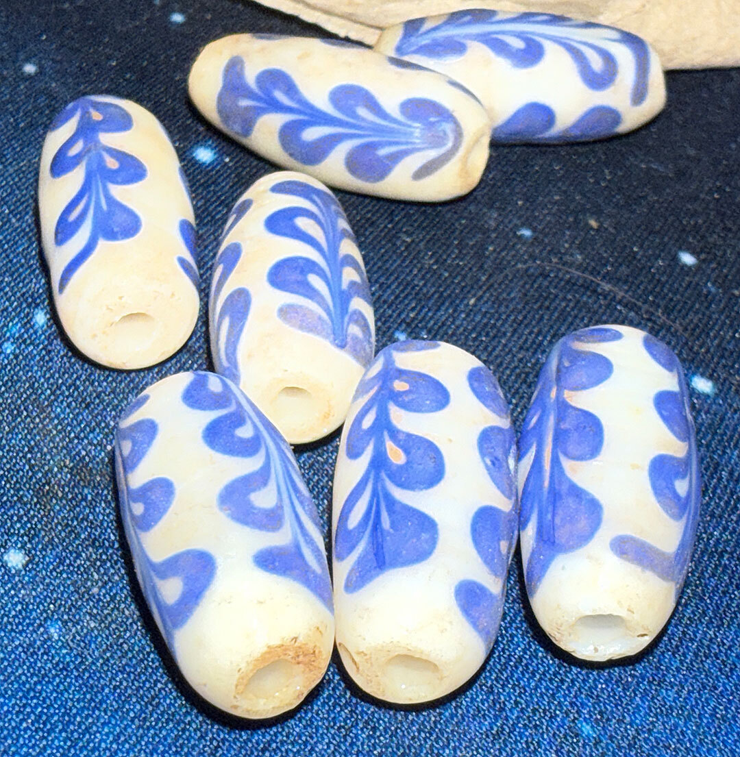 (1) EARLY Huron Indian "Blanket" bead or Blue Delft Trade Bead Early Trade Bead