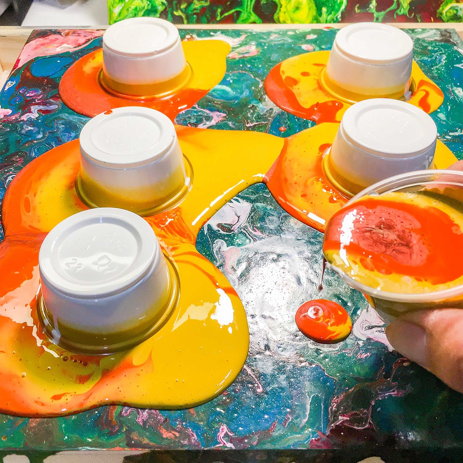 2oz Silicone Pouring Oil 100% Silicone Dramatic Cell Creation in Acrylic Paint