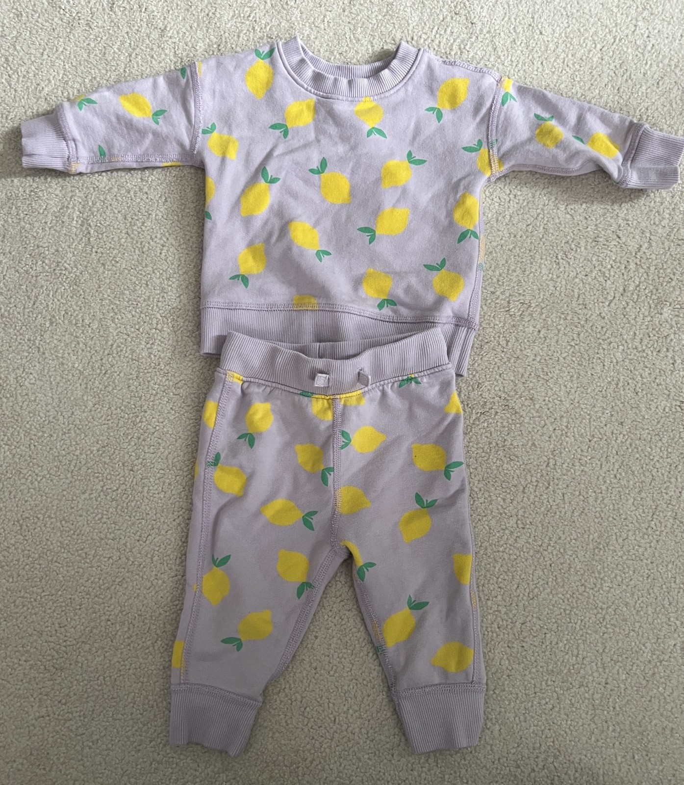 Hanna Andersson matching Purple Lemon Sweater & Pants Set. Size 6-12 mos, 70 cm