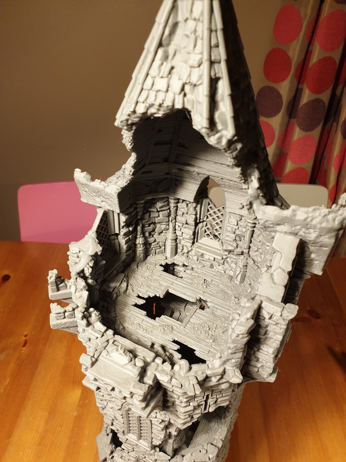Large Ruined tower - Wargaming Terrain -Mordheim, Warhammer etc - 24 inch tall!